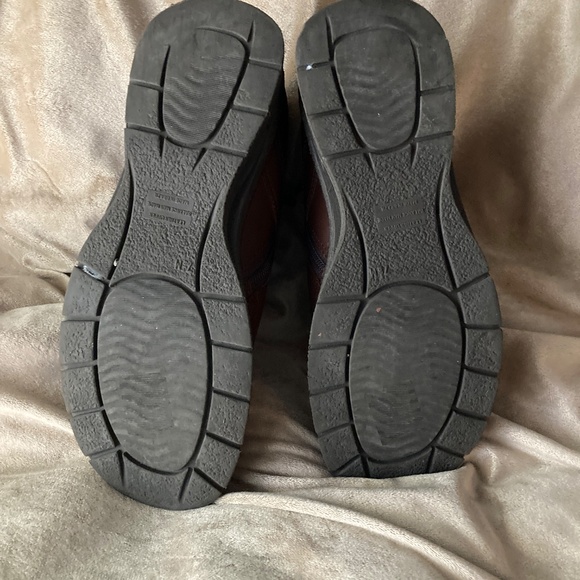 Brown leather ankle boots by High Sierra - Picture 8 of 10